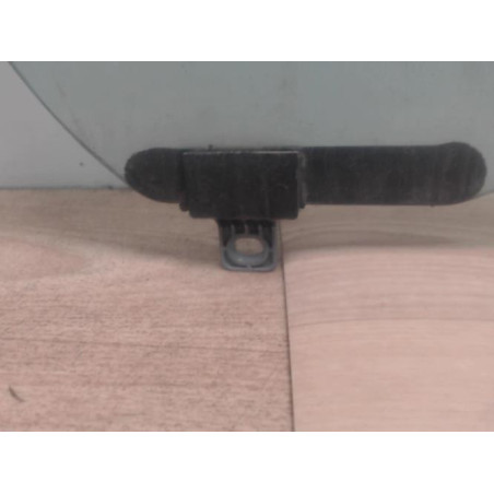 Vitre avant droit RENAULT GRAND SCENIC 3 PHASE 1 d’occasion