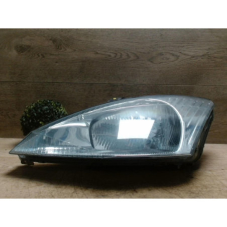 Optique avant principal droit (feux)(phare) FORD FOCUS 1 d’occasion