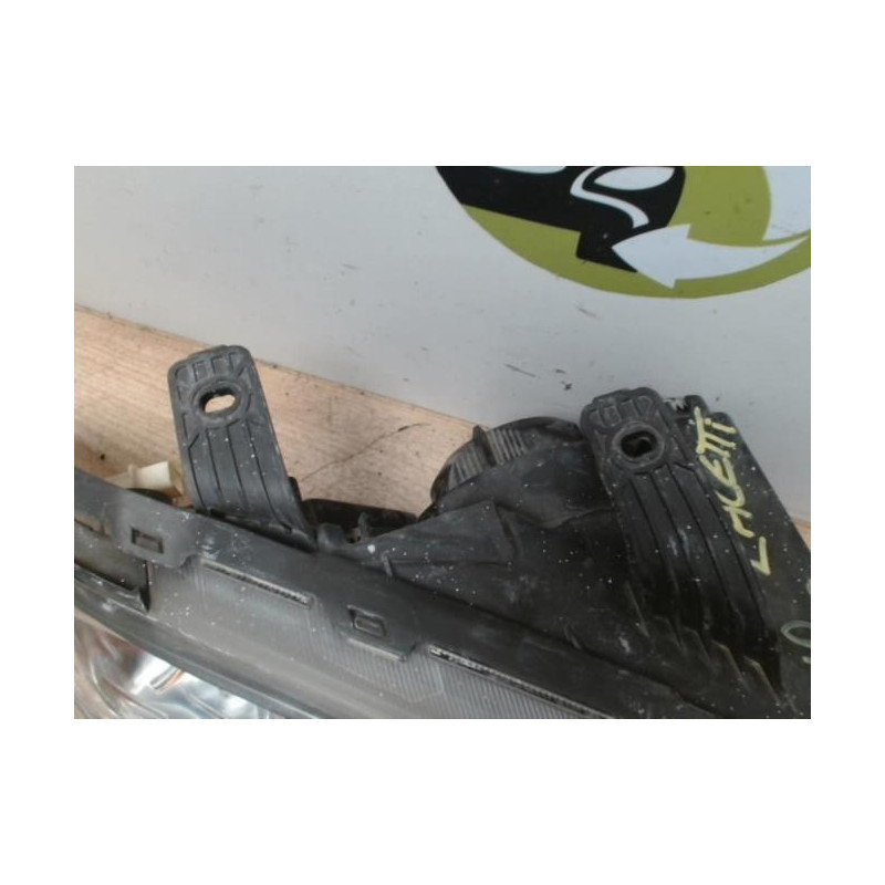 Optique avant principal droit (feux)(phare) CHEVROLET LACETTI 1 d’occasion