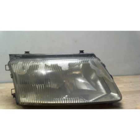 Optique avant principal droit (feux)(phare) VOLKSWAGEN PASSAT 4 PHASE 1 d’occasion