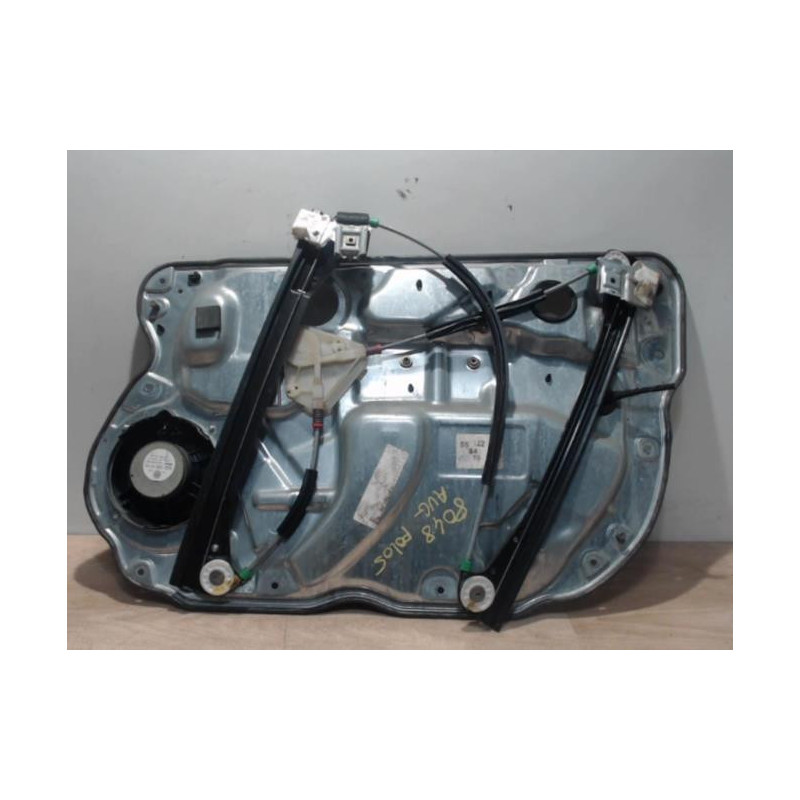 Mecanisme de leve vitre electrique avant gauche VOLKSWAGEN POLO 4 PHASE 1 d’occasion