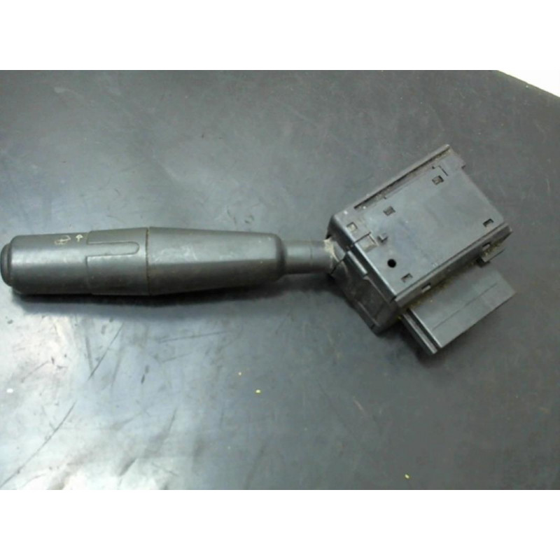 Commodo d'essuie glaces PEUGEOT  d’occasion