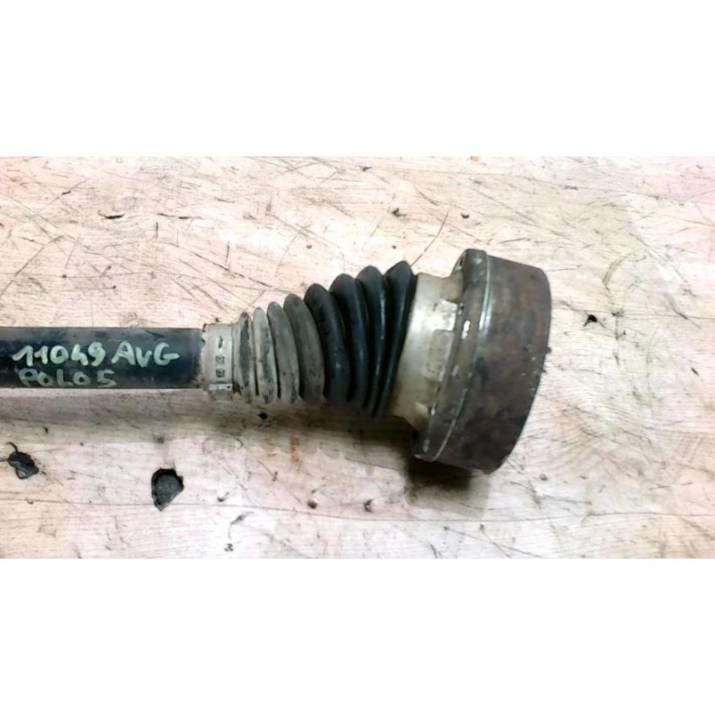 Cardan gauche (transmission) VOLKSWAGEN POLO 5 PHASE 2 d’occasion