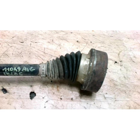 Cardan gauche (transmission) VOLKSWAGEN POLO 5 PHASE 2 d’occasion