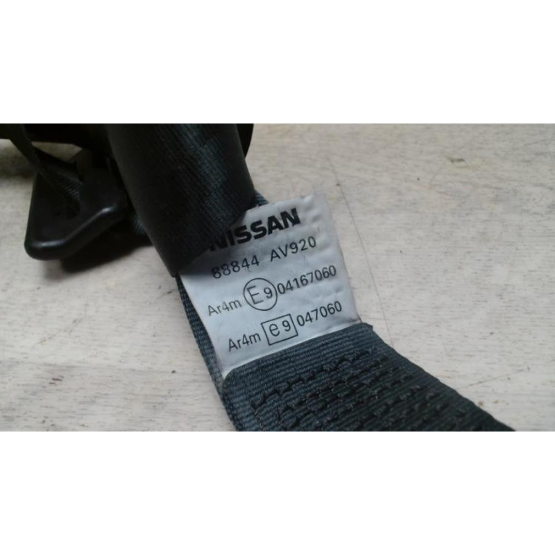 Ceinture arriere droit NISSAN PRIMERA 4 d’occasion