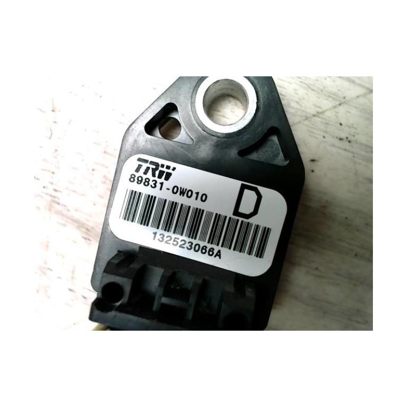 Capteur TOYOTA COROLLA VERSO 2 PHASE 1 d’occasion