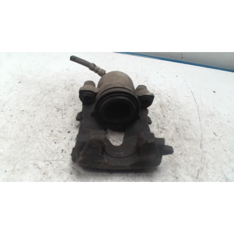 Etrier avant gauche (freinage) VOLKSWAGEN POLO 5 PHASE 2 d’occasion