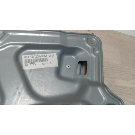 Leve vitre electrique avant droit NISSAN PRIMERA 4 d’occasion