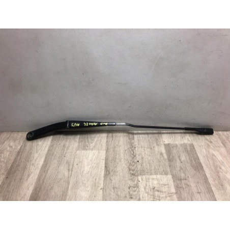 Bras essuie glace avant droit AUDI A4 3 PHASE 1 d’occasion