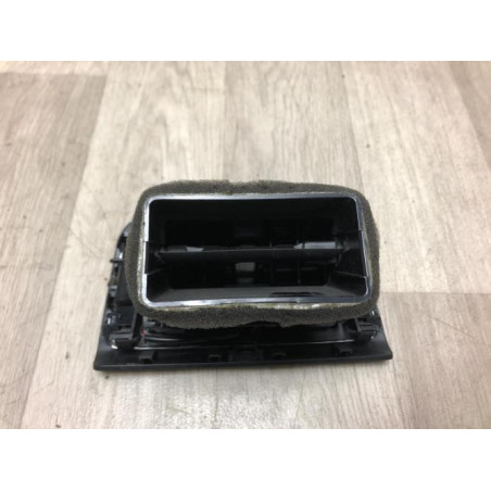 Aerateur tableau de bord AUDI A4 3 PHASE 1 d’occasion