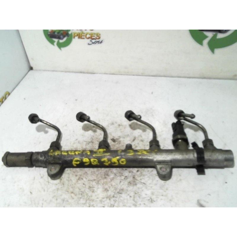 Rampe injection RENAULT LAGUNA 2 PHASE 1 d’occasion