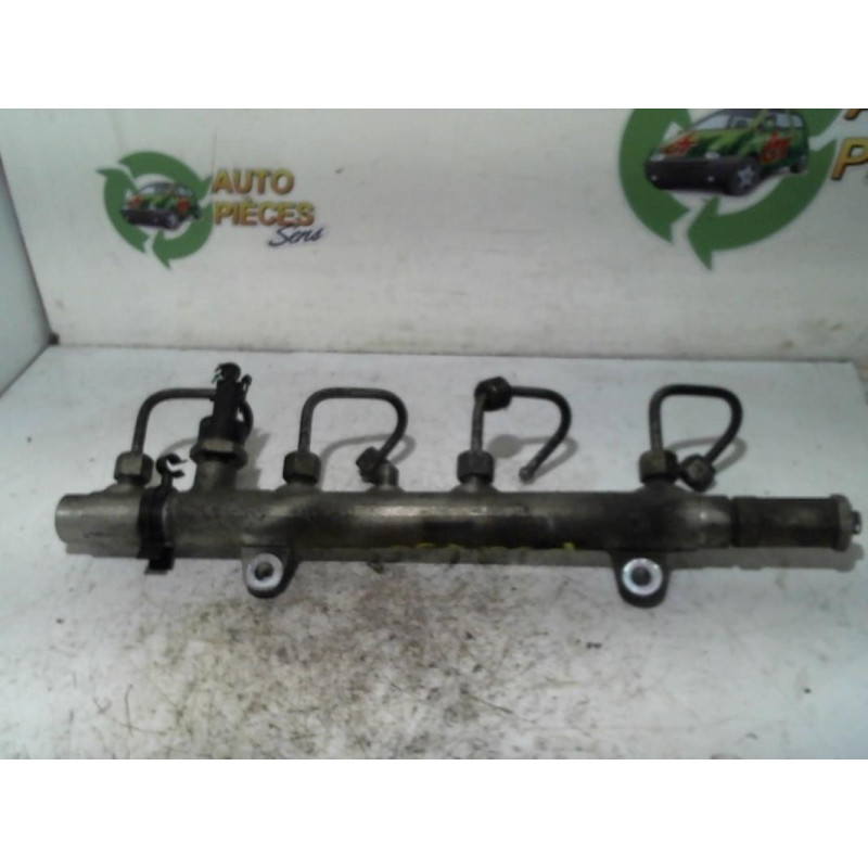 Rampe injection RENAULT LAGUNA 2 PHASE 1 d’occasion