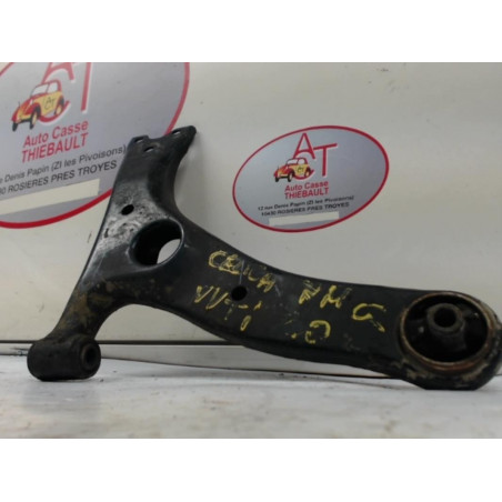 Triangle avant droit TOYOTA  d’occasion