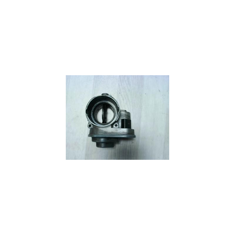 Boitier papillon VOLKSWAGEN GOLF 4 d’occasion