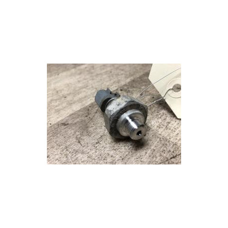 Pressostat de climatisation SUZUKI SWIFT 3 d’occasion