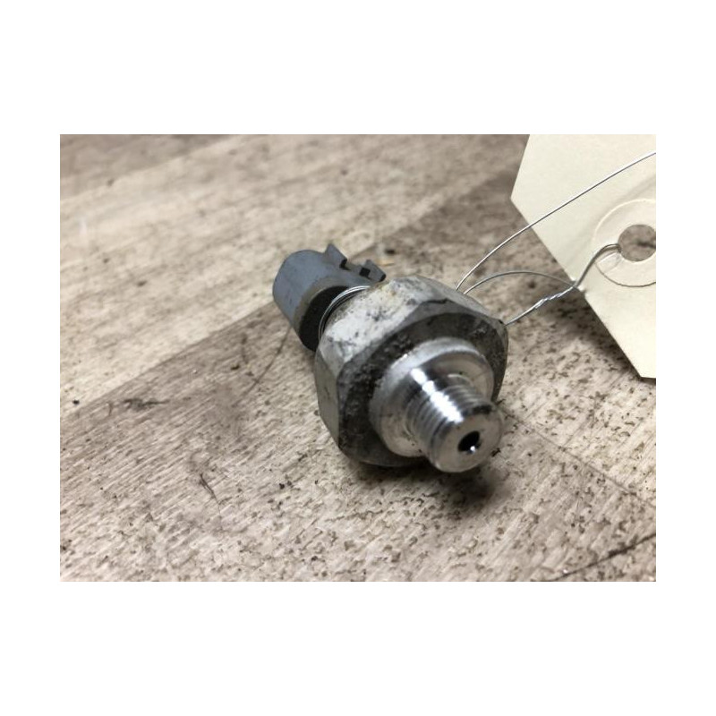 Pressostat de climatisation SUZUKI SWIFT 3 d’occasion