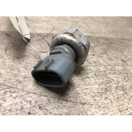 Pressostat de climatisation SUZUKI SWIFT 3 d’occasion