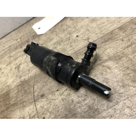 Pompe lave glace avant AUDI A4 3 PHASE 1 d’occasion