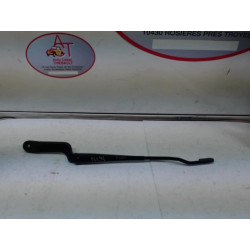 Bras essuie glace avant gauche VOLKSWAGEN POLO III 1.4 d’occasion