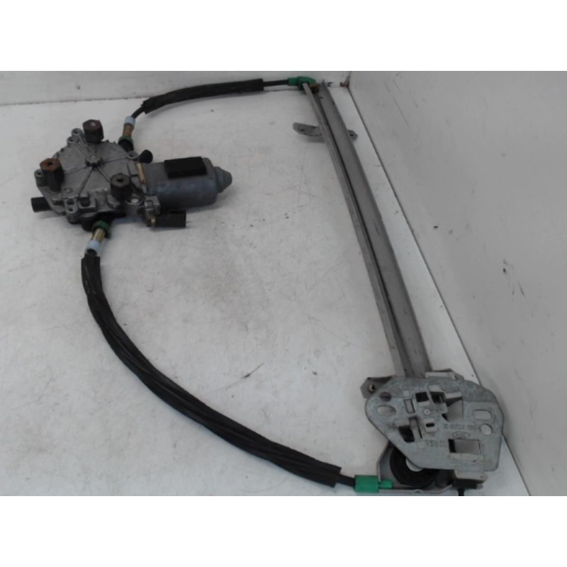 Leve vitre electrique avant droit FORD ESCORT 3 d’occasion
