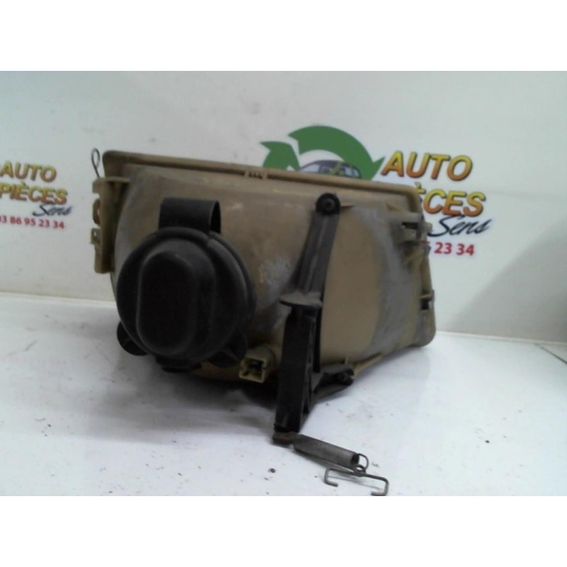 Optique avant principal gauche (feux)(phare) PEUGEOT 309 PHASE 1 d’occasion