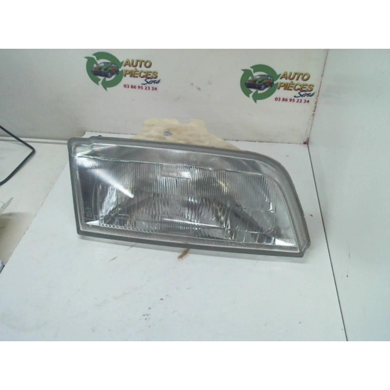 Optique avant principal droit (feux)(phare) CITROEN ZX PHASE 2 BREAK d’occasion