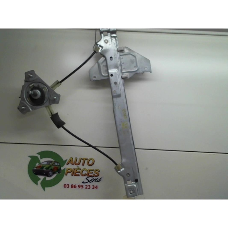 Leve vitre mecanique arriere gauche CITROEN C3 2 PHASE 1 d’occasion