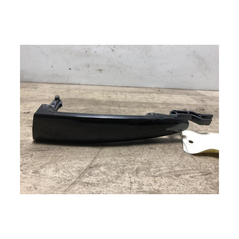 Poignee porte arriere gauche BMW SERIE 1 E87 PHASE 2 d’occasion