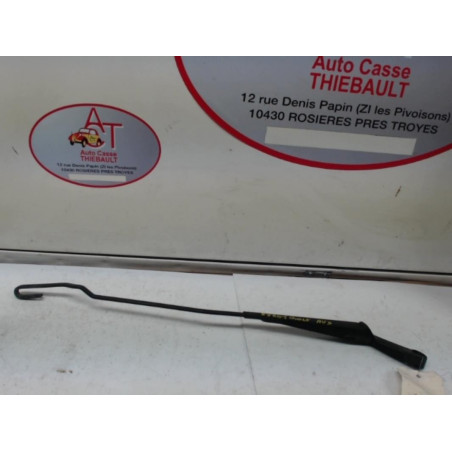 Bras essuie glace avant droit VOLKSWAGEN GOLF III d’occasion