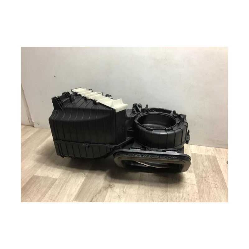 Bloc chauffage AUDI A4 3 PHASE 1 d’occasion
