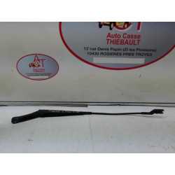 Bras essuie glace avant droit VOLKSWAGEN POLO V (6R/6C) PHASE 1 d’occasion