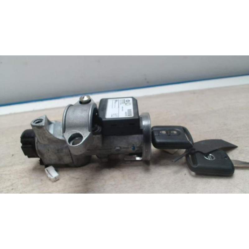 Neiman NISSAN PRIMERA 4 d’occasion