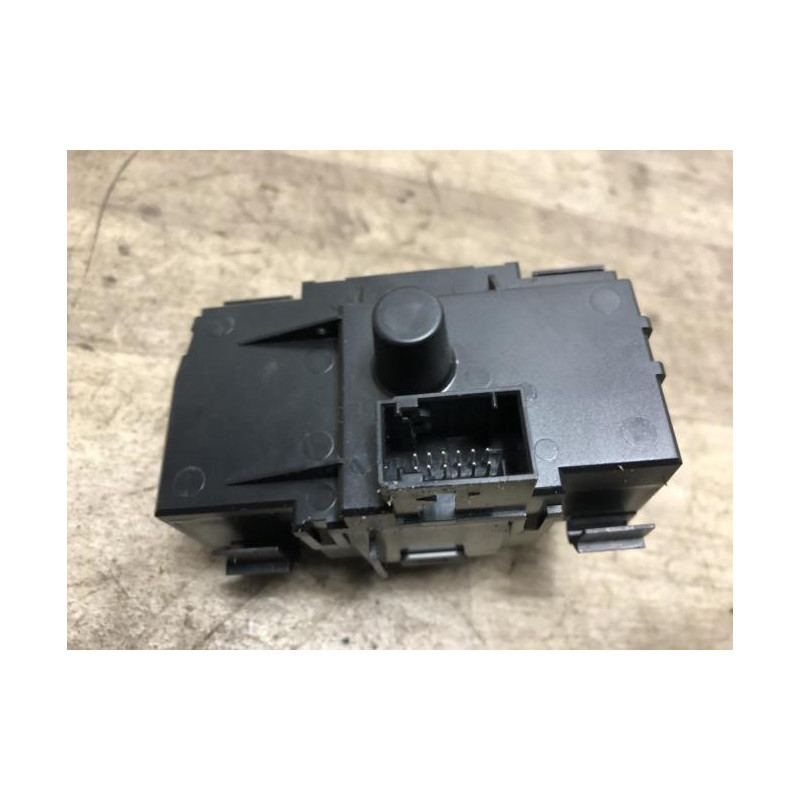 Commande de phare BMW SERIE 1 E87 PHASE 2 d’occasion