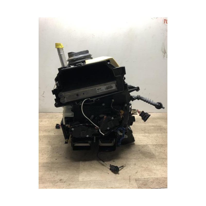 Bloc chauffage AUDI A4 3 PHASE 1 d’occasion