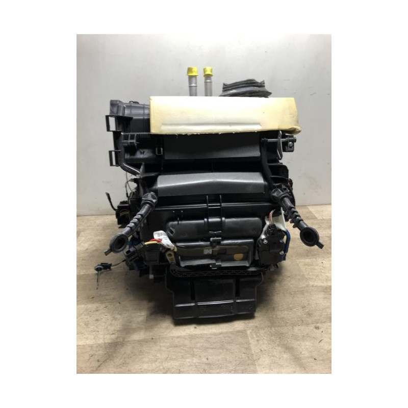 Bloc chauffage AUDI A4 3 PHASE 1 d’occasion