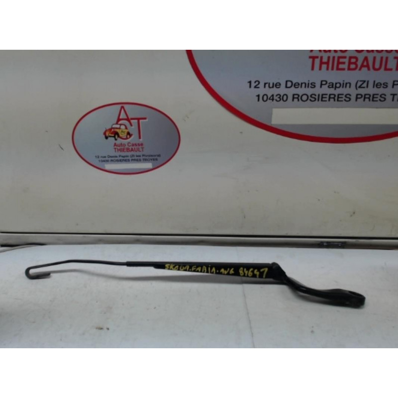 Bras essuie glace avant gauche SKODA FABIA TDI d’occasion
