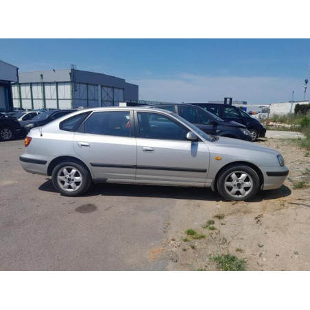 Attelage (boule de remorquage) HYUNDAI ELANTRA 1 d’occasion