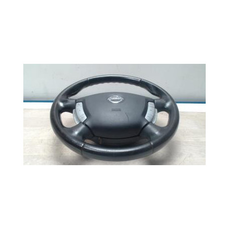 Volant NISSAN PRIMERA 4 d’occasion