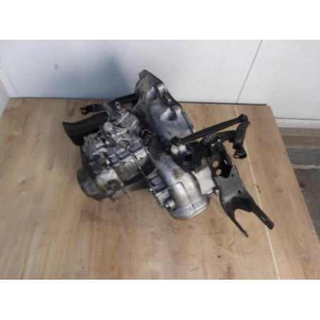 Boite de vitesses OPEL TIGRA 1 COUPE d’occasion