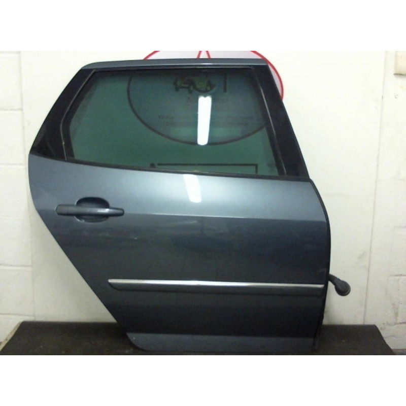 Porte arriere droit PEUGEOT 407 SW PHASE 1 d’occasion