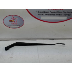 Bras essuie glace avant gauche TOYOTA COROLLA VERSO II PHASE 2 d’occasion