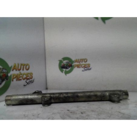 Rampe injection RENAULT SCENIC 1 PHASE 2 d’occasion