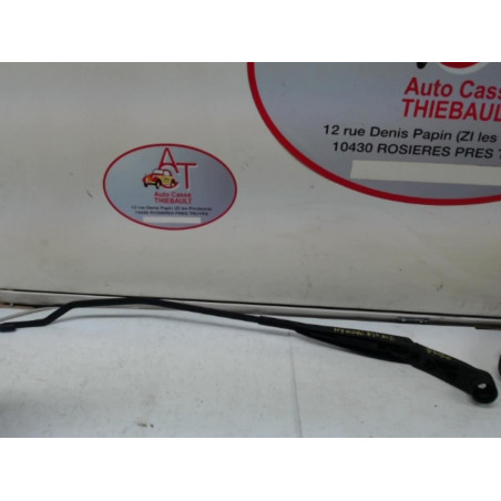 Bras essuie glace avant droit HYUNDAI I20 d’occasion