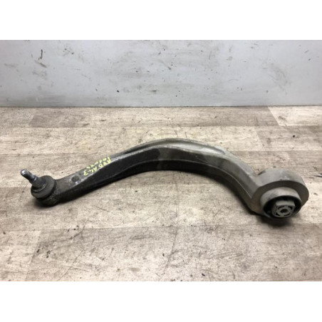 Bras de suspension superieur avant droit AUDI A4 3 PHASE 1 d’occasion