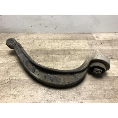 Bras de suspension superieur avant droit AUDI A4 3 PHASE 1 d’occasion