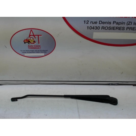 Bras essuie glace arriere FORD MONDEO 1.8 d’occasion