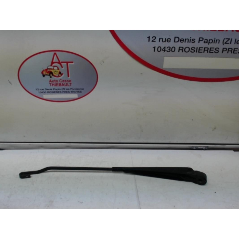 Bras essuie glace arriere FORD MONDEO 1.8 d’occasion