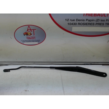Bras essuie glace avant droit FIAT  d’occasion