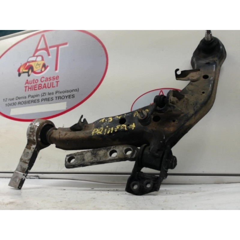 Triangle avant gauche NISSAN PRIMERA III d’occasion