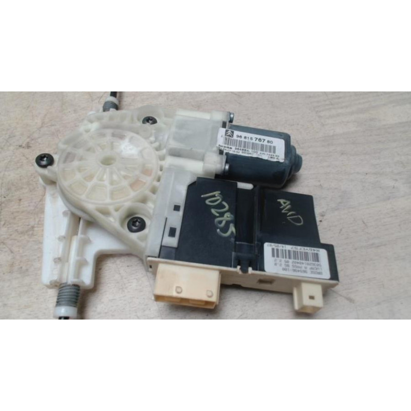 Leve vitre electrique avant droit CITROEN C4 1 PHASE 1 COUPE d’occasion
